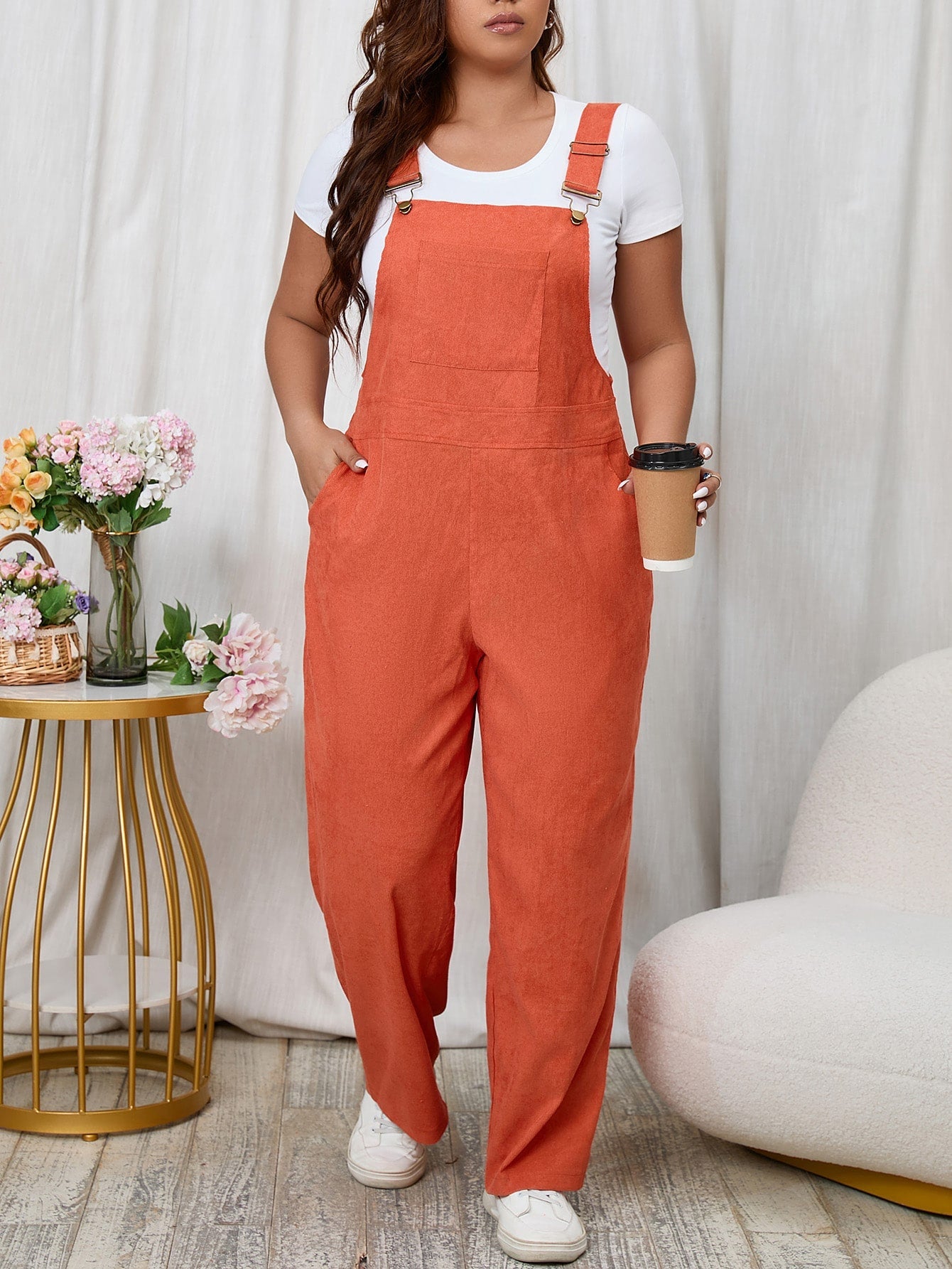 Macacão feminino Caroline. Plus Size