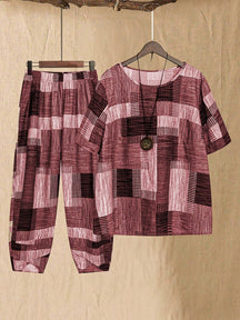Conjunto feminino com estampa de retalhos Arelis. Plus Size