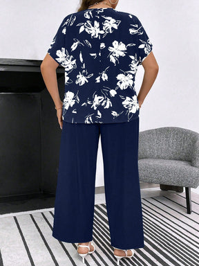 Conjunto Feminino de Blusa e Calça Gina. Plus Size.