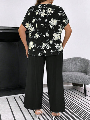 Conjunto Feminino de Blusa e Calça Gina. Plus Size.
