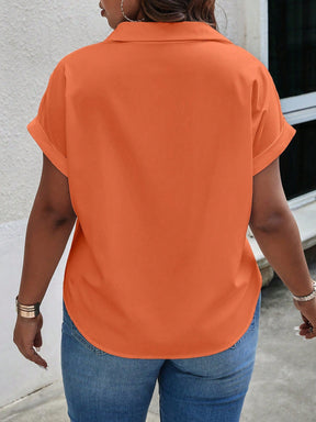 Blusa Feminina Plus Size Manga curta com detalhes Pérola