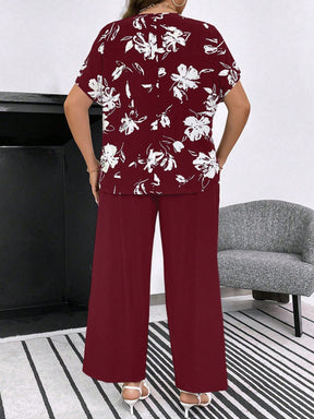 Conjunto Feminino de Blusa e Calça Gina. Plus Size.